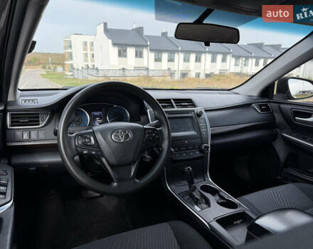 Синій Тойота Камрі, об'ємом двигуна 2.49 л та пробігом 205 тис. км за 13500 $, фото 11 на Automoto.ua