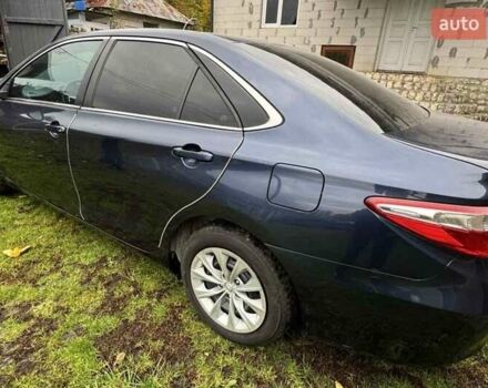 Синий Тойота Камри, объемом двигателя 2.49 л и пробегом 143 тыс. км за 14000 $, фото 2 на Automoto.ua