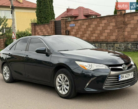 Синій Тойота Камрі, об'ємом двигуна 2.49 л та пробігом 205 тис. км за 13500 $, фото 1 на Automoto.ua