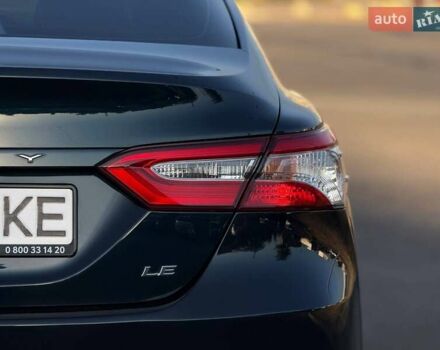 Синій Тойота Камрі, об'ємом двигуна 2.49 л та пробігом 145 тис. км за 19500 $, фото 19 на Automoto.ua