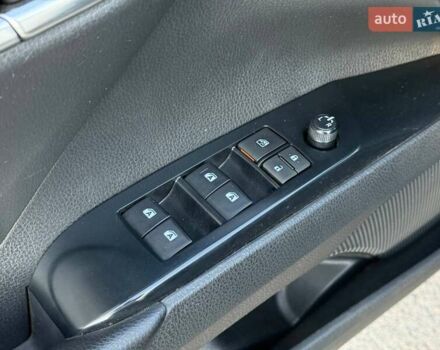 Синій Тойота Камрі, об'ємом двигуна 2.49 л та пробігом 145 тис. км за 19500 $, фото 31 на Automoto.ua