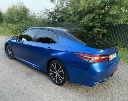 Тойота Камри 2017 в Василькове на Automoto.ua Синий Тойота Камри, объемом двигателя 2.5 л и пробегом 150 тыс. км за 16600 $, фото 2 на Automoto.ua