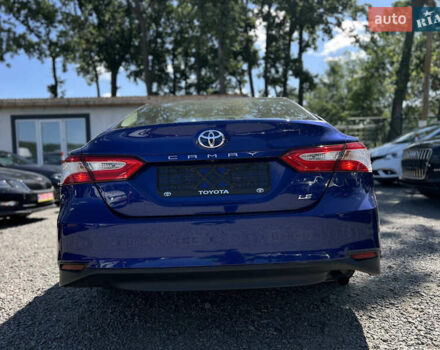 Синий Тойота Камри, объемом двигателя 2.5 л и пробегом 200 тыс. км за 17000 $, фото 5 на Automoto.ua