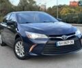 Синий Тойота Камри, объемом двигателя 2.5 л и пробегом 170 тыс. км за 12900 $, фото 1 на Automoto.ua