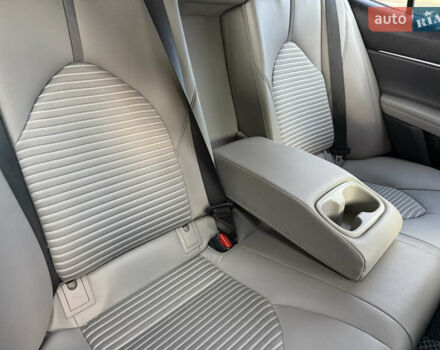 Синий Тойота Камри, объемом двигателя 2.49 л и пробегом 92 тыс. км за 15999 $, фото 9 на Automoto.ua