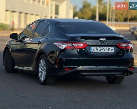 Синій Тойота Камрі, об'ємом двигуна 2.49 л та пробігом 145 тис. км за 19500 $, фото 17 на Automoto.ua