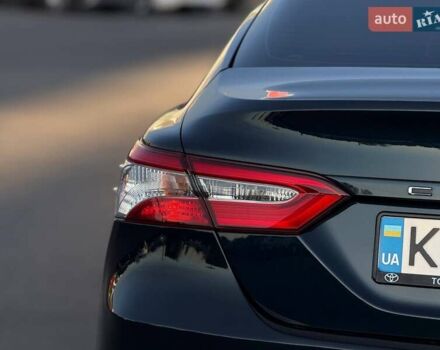 Синій Тойота Камрі, об'ємом двигуна 2.49 л та пробігом 145 тис. км за 19500 $, фото 18 на Automoto.ua