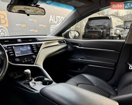 Синий Тойота Камри, объемом двигателя 2.49 л и пробегом 174 тыс. км за 18000 $, фото 13 на Automoto.ua