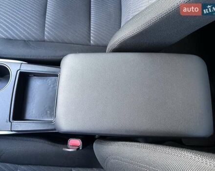 Синий Тойота Камри, объемом двигателя 2.5 л и пробегом 170 тыс. км за 12900 $, фото 35 на Automoto.ua