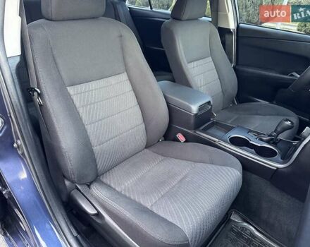 Синий Тойота Камри, объемом двигателя 2.5 л и пробегом 170 тыс. км за 12900 $, фото 23 на Automoto.ua