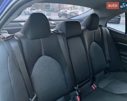 Синий Тойота Камри, объемом двигателя 2.49 л и пробегом 84 тыс. км за 18999 $, фото 20 на Automoto.ua