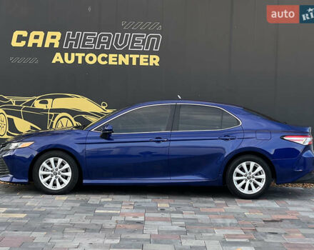 Синий Тойота Камри, объемом двигателя 2.49 л и пробегом 84 тыс. км за 18999 $, фото 5 на Automoto.ua