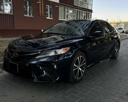 Синий Тойота Камри, объемом двигателя 2.49 л и пробегом 118 тыс. км за 19700 $, фото 1 на Automoto.ua