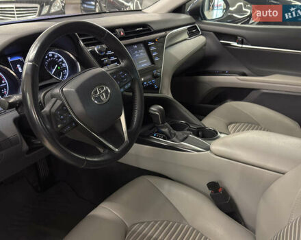 Синий Тойота Камри, объемом двигателя 2.49 л и пробегом 108 тыс. км за 18959 $, фото 15 на Automoto.ua