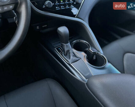 Синий Тойота Камри, объемом двигателя 2.49 л и пробегом 84 тыс. км за 18999 $, фото 26 на Automoto.ua