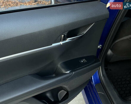 Синий Тойота Камри, объемом двигателя 2.49 л и пробегом 84 тыс. км за 18999 $, фото 13 на Automoto.ua