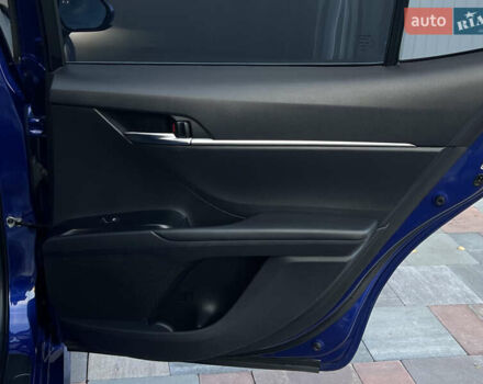 Синий Тойота Камри, объемом двигателя 2.49 л и пробегом 84 тыс. км за 18999 $, фото 19 на Automoto.ua