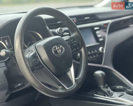 Синий Тойота Камри, объемом двигателя 2.49 л и пробегом 150 тыс. км за 18500 $, фото 26 на Automoto.ua