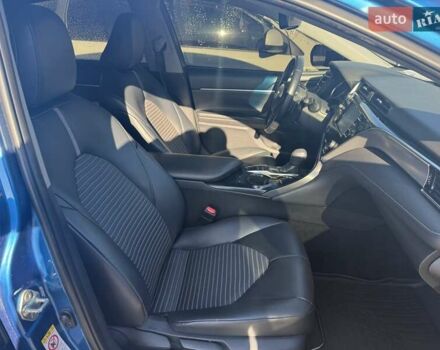Синій Тойота Камрі, об'ємом двигуна 0 л та пробігом 89 тис. км за 21700 $, фото 20 на Automoto.ua