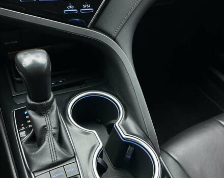 Синий Тойота Камри, объемом двигателя 2.49 л и пробегом 145 тыс. км за 26500 $, фото 12 на Automoto.ua