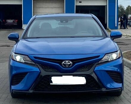 Синий Тойота Камри, объемом двигателя 0 л и пробегом 105 тыс. км за 17550 $, фото 3 на Automoto.ua