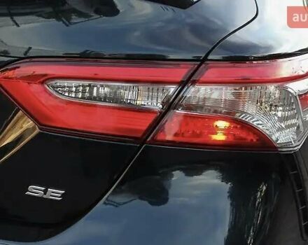 Синій Тойота Камрі, об'ємом двигуна 2.49 л та пробігом 112 тис. км за 20000 $, фото 17 на Automoto.ua