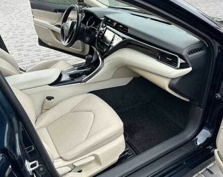 Синий Тойота Камри, объемом двигателя 2.5 л и пробегом 55 тыс. км за 17600 $, фото 11 на Automoto.ua