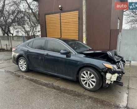 Синий Тойота Камри, объемом двигателя 2.5 л и пробегом 105 тыс. км за 9800 $, фото 1 на Automoto.ua