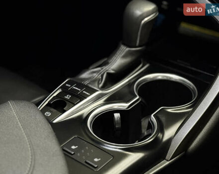 Синій Тойота Камрі, об'ємом двигуна 2.49 л та пробігом 81 тис. км за 20999 $, фото 23 на Automoto.ua