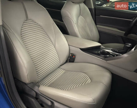 Синий Тойота Камри, объемом двигателя 2.49 л и пробегом 108 тыс. км за 18959 $, фото 18 на Automoto.ua