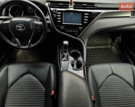 Синій Тойота Камрі, об'ємом двигуна 2.49 л та пробігом 89 тис. км за 17000 $, фото 15 на Automoto.ua