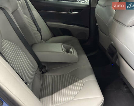 Синий Тойота Камри, объемом двигателя 2.49 л и пробегом 108 тыс. км за 18959 $, фото 23 на Automoto.ua