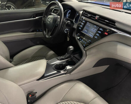 Синий Тойота Камри, объемом двигателя 2.49 л и пробегом 108 тыс. км за 18959 $, фото 19 на Automoto.ua