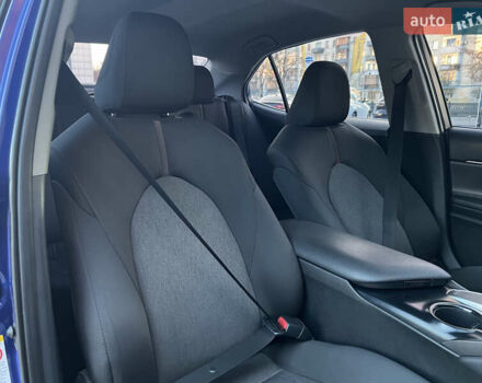 Синий Тойота Камри, объемом двигателя 2.49 л и пробегом 84 тыс. км за 18999 $, фото 17 на Automoto.ua