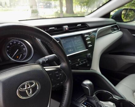 Синий Тойота Камри, объемом двигателя 0 л и пробегом 105 тыс. км за 17550 $, фото 2 на Automoto.ua