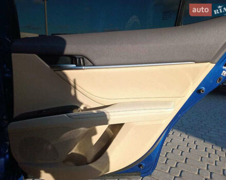 Синій Тойота Камрі, об'ємом двигуна 2.5 л та пробігом 85 тис. км за 22690 $, фото 15 на Automoto.ua