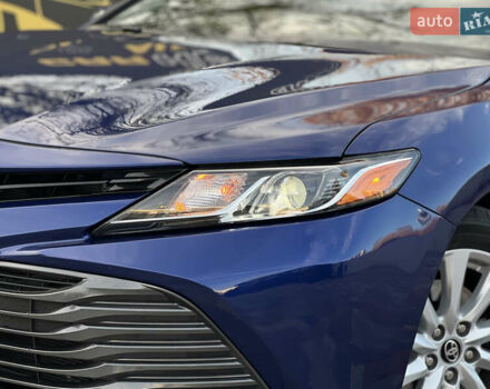 Синий Тойота Камри, объемом двигателя 2.49 л и пробегом 84 тыс. км за 18999 $, фото 7 на Automoto.ua