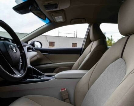 Синий Тойота Камри, объемом двигателя 2.5 л и пробегом 48 тыс. км за 11000 $, фото 8 на Automoto.ua