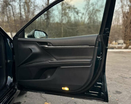 Синій Тойота Камрі, об'ємом двигуна 2.49 л та пробігом 100 тис. км за 19000 $, фото 17 на Automoto.ua