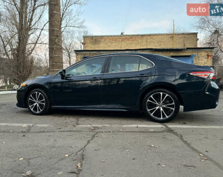 Синій Тойота Камрі, об'ємом двигуна 2.49 л та пробігом 100 тис. км за 19000 $, фото 5 на Automoto.ua