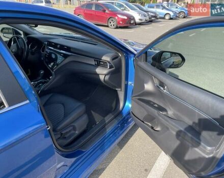 Синій Тойота Камрі, об'ємом двигуна 2.49 л та пробігом 138 тис. км за 23000 $, фото 17 на Automoto.ua