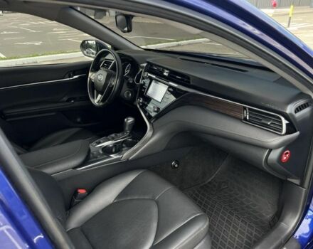 Синий Тойота Камри, объемом двигателя 2.5 л и пробегом 160 тыс. км за 17000 $, фото 4 на Automoto.ua