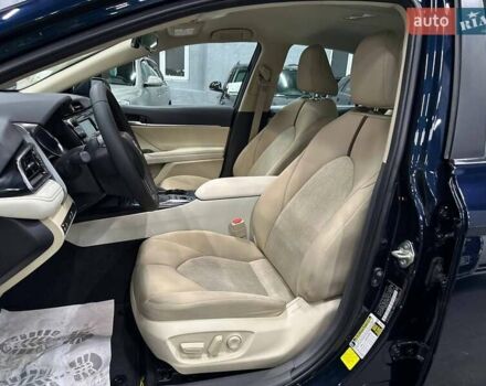 Синий Тойота Камри, объемом двигателя 2.49 л и пробегом 44 тыс. км за 20999 $, фото 13 на Automoto.ua