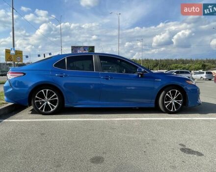 Синій Тойота Камрі, об'ємом двигуна 2.49 л та пробігом 138 тис. км за 23000 $, фото 8 на Automoto.ua