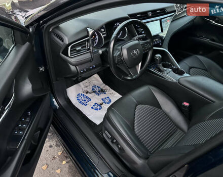 Синій Тойота Камрі, об'ємом двигуна 2.49 л та пробігом 100 тис. км за 19000 $, фото 24 на Automoto.ua