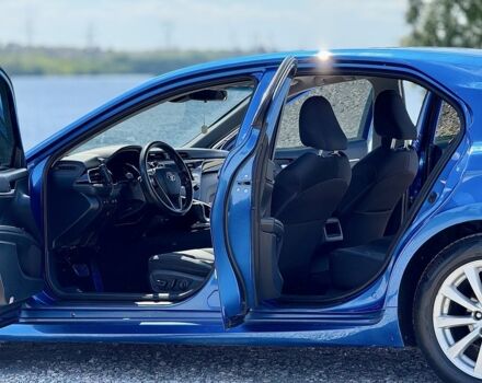 Синий Тойота Камри, объемом двигателя 2.5 л и пробегом 180 тыс. км за 18500 $, фото 10 на Automoto.ua