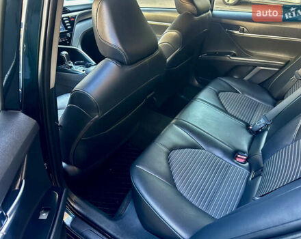 Тойота Камри 2020 в Киеве на Automoto.ua Синий Тойота Камри, объемом двигателя 2.5 л и пробегом 140 тыс. км за 22700 $, фото 7 на Automoto.ua