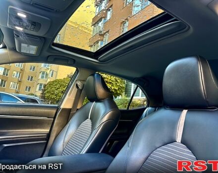 Тойота Камри 2020 в Киеве на Automoto.ua Синий Тойота Камри, объемом двигателя 2.5 л и пробегом 140 тыс. км за 22700 $, фото 9 на Automoto.ua