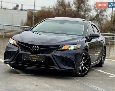 Синий Тойота Камри, объемом двигателя 2.49 л и пробегом 88 тыс. км за 22000 $, фото 5 на Automoto.ua