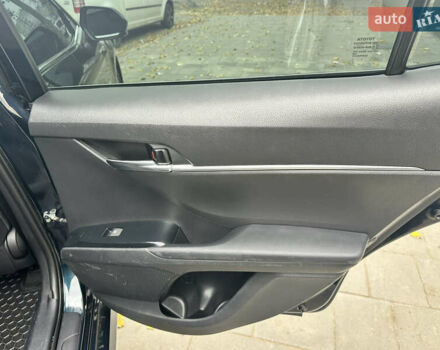 Синий Тойота Камри, объемом двигателя 2.49 л и пробегом 198 тыс. км за 19700 $, фото 35 на Automoto.ua